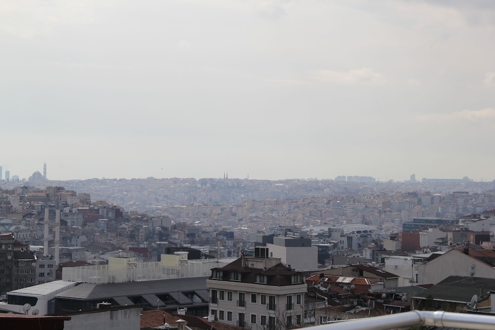 Beyzas Suites 68/71