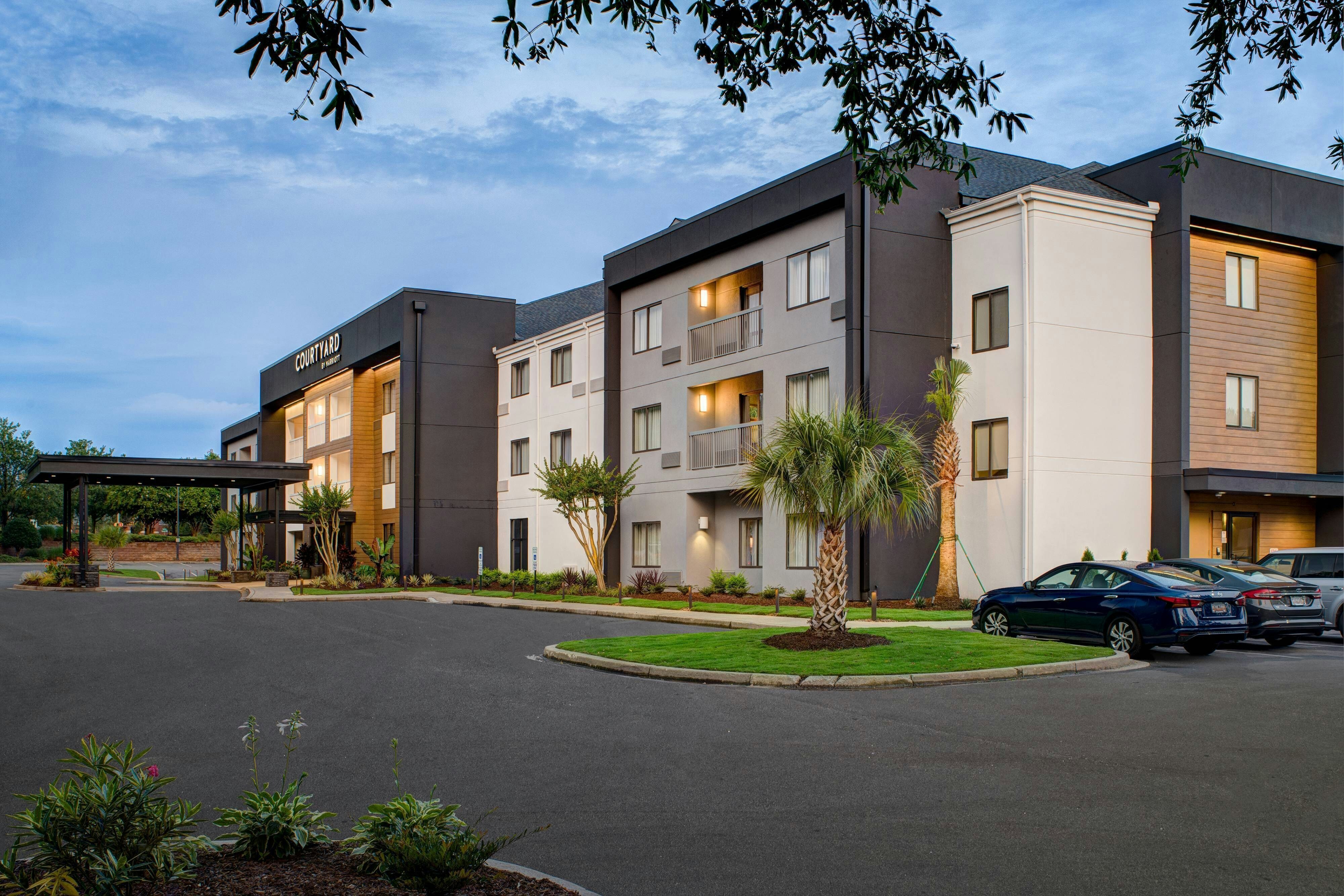 Courtyard By Marriott Columbia Northeast/Fort Jackson Area 21/24