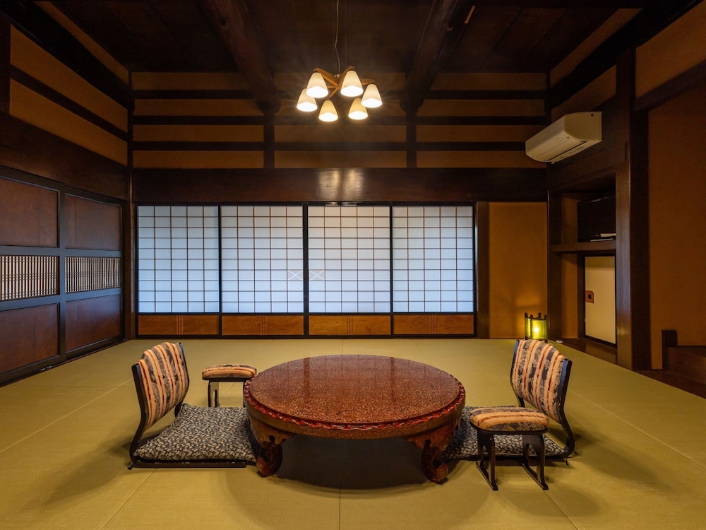 KOSHI NO YADO TAKASHIMAYA 30/50