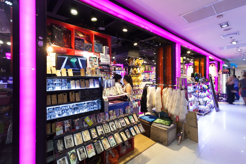 Grand 5 Hotel Plaza Sukhumvit Bangkok 62/63