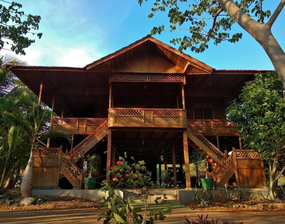Nirwana Buton Villa 1/31
