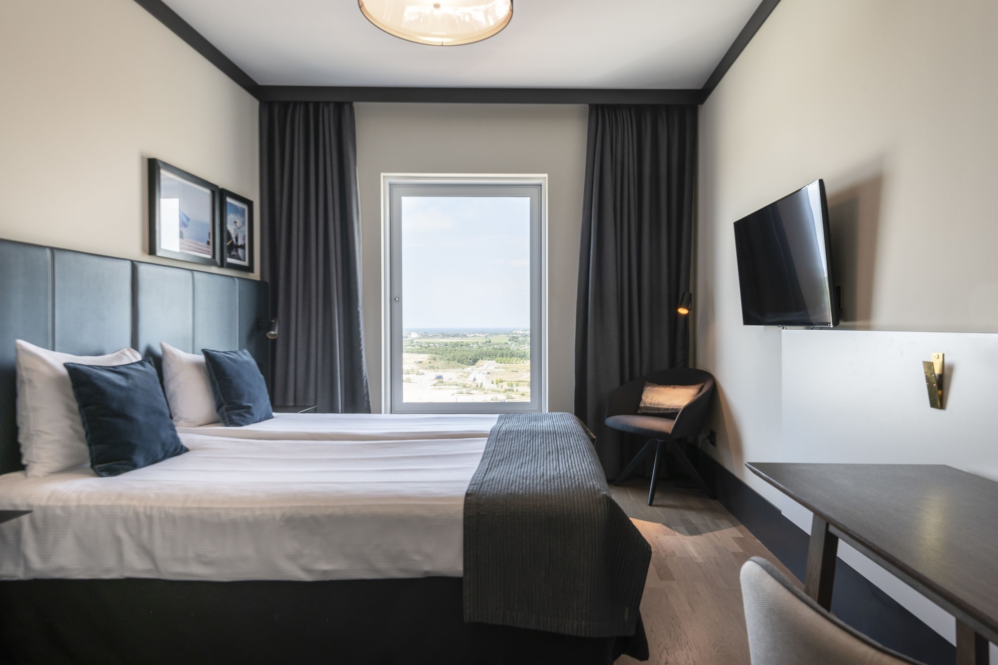 STANDARD, TWIN BEDS