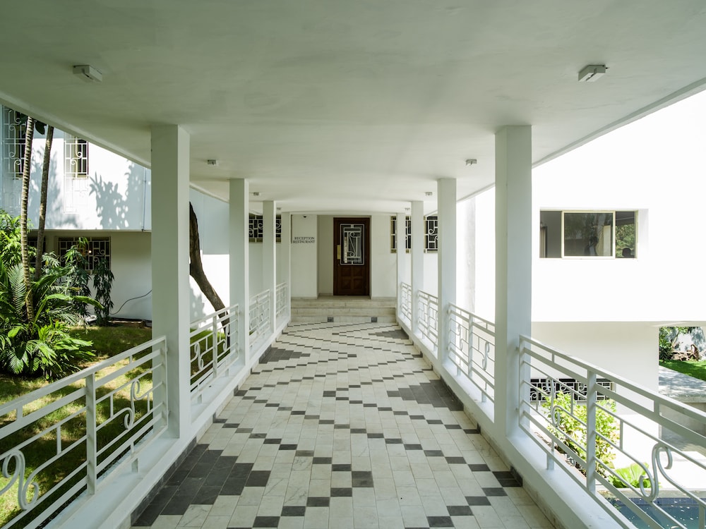Lepic Villa Hotel 6/50
