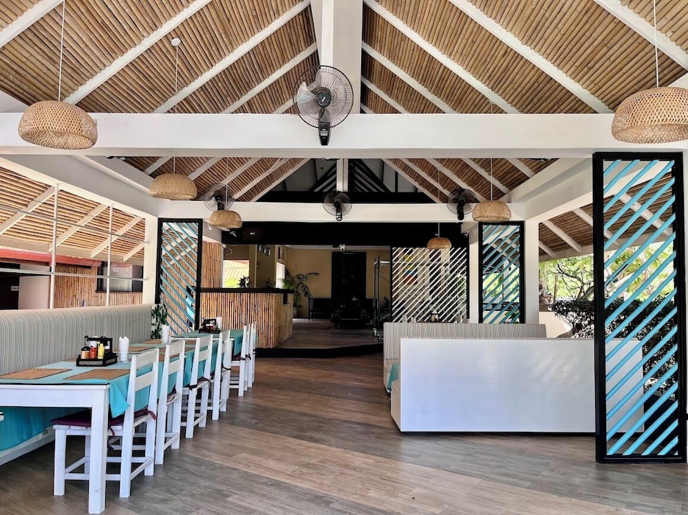 Naiharn Beach Resort 17/70