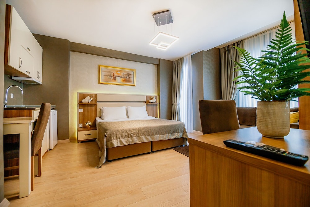 Kavalali Suites 24/50