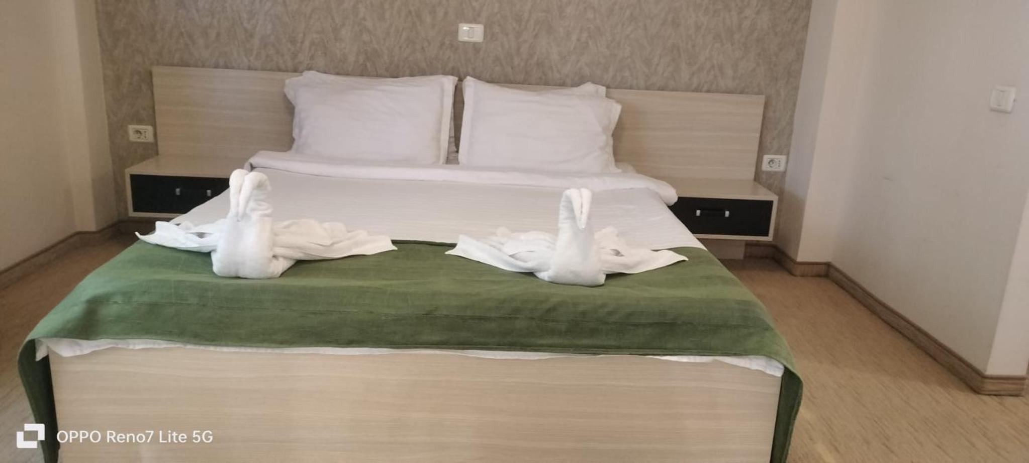 Davos Hotel 7/18