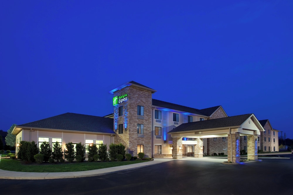 Holiday Inn Express Hocking Hills Logan 4/72