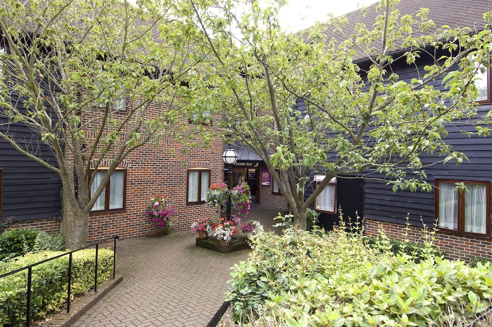 Premier Inn Tonbridge 47/52
