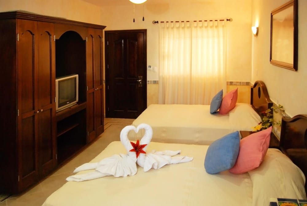 Hotel Colonial Playa del Carmen 13/50