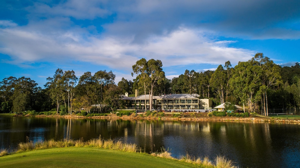 Avani Cypress Lakes Resort 46/50