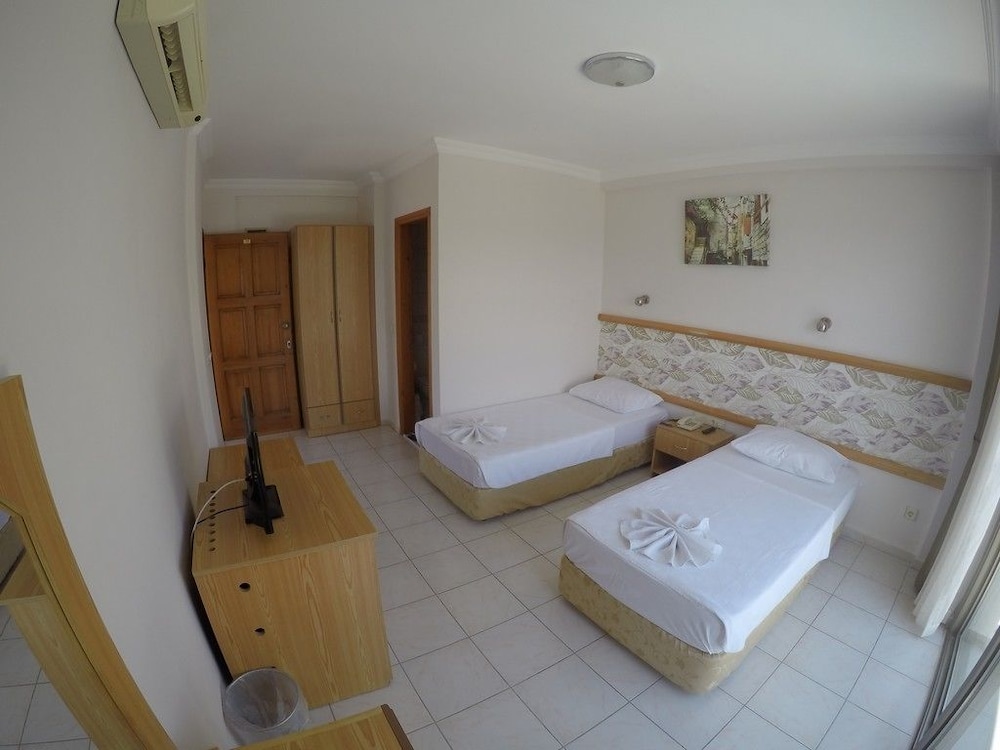 Gunay Hotel 6/37