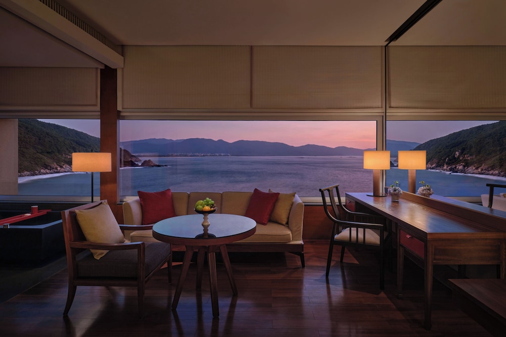 PARK HYATT SANYA SUNNY BAY RESORT 55/71