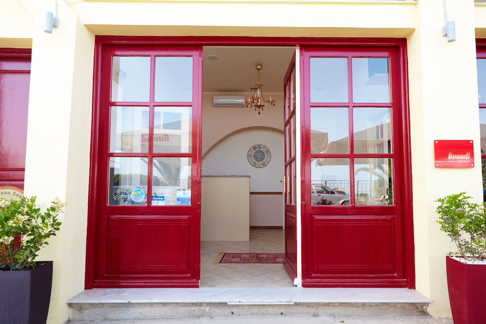 Aegean Sea Rooms 6/32
