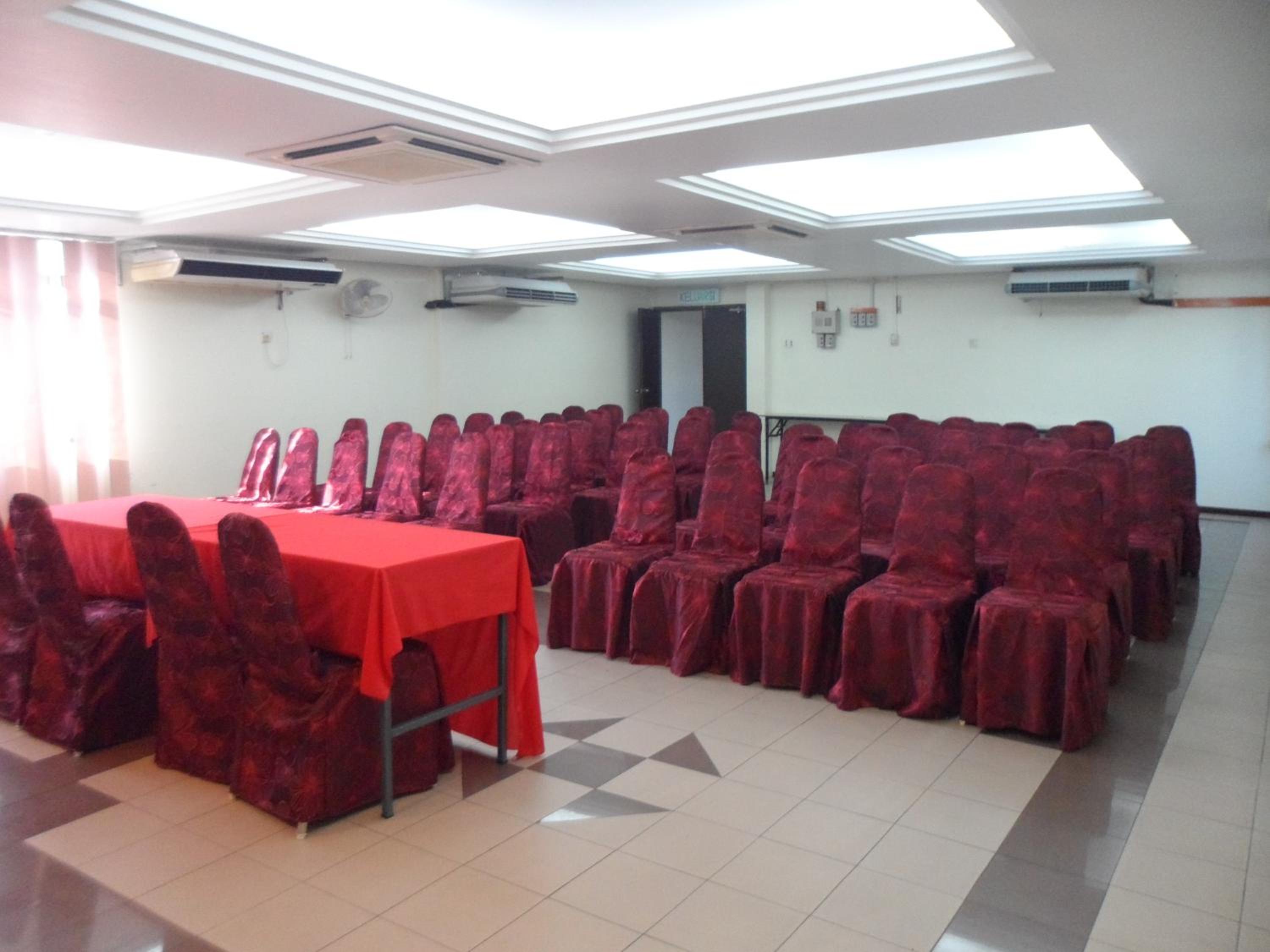 Hotel Damai 28/50