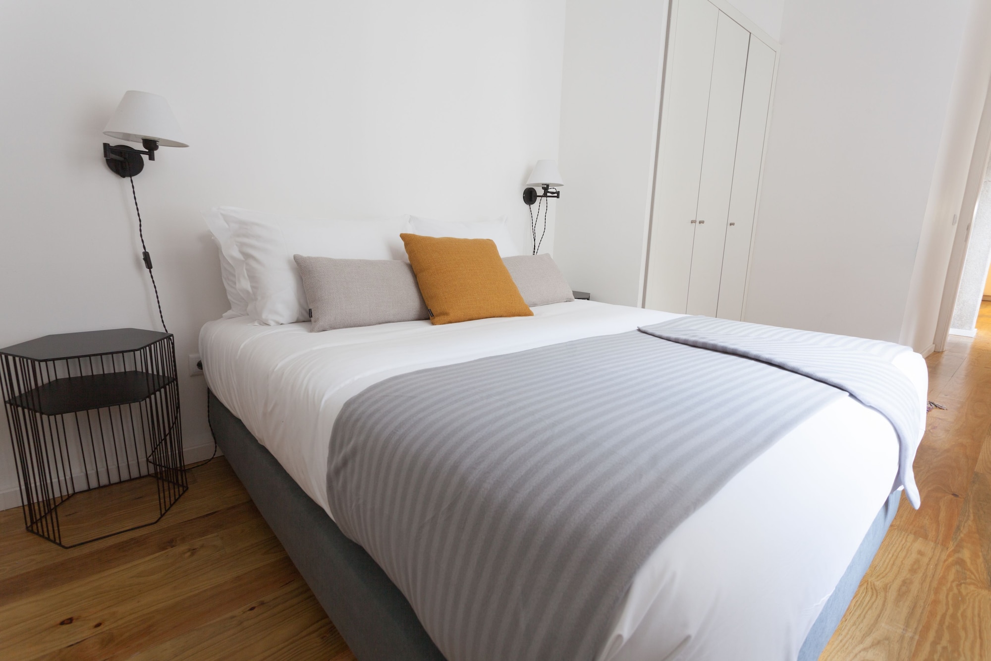 1 BEDROOM, APARTMENT, BALCONY