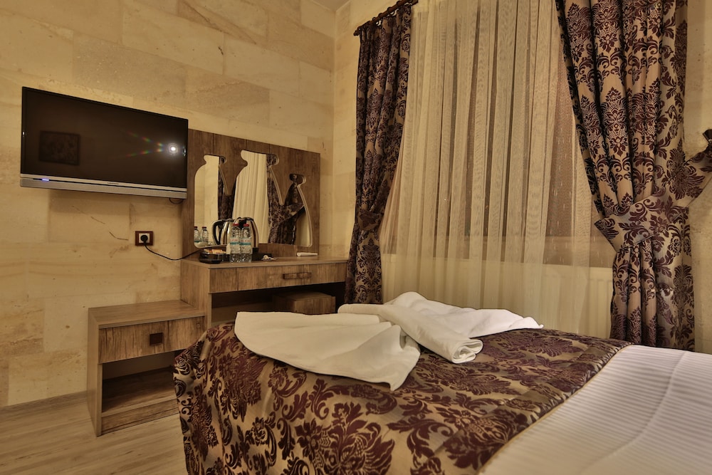 Yusuf Bey House 26/66