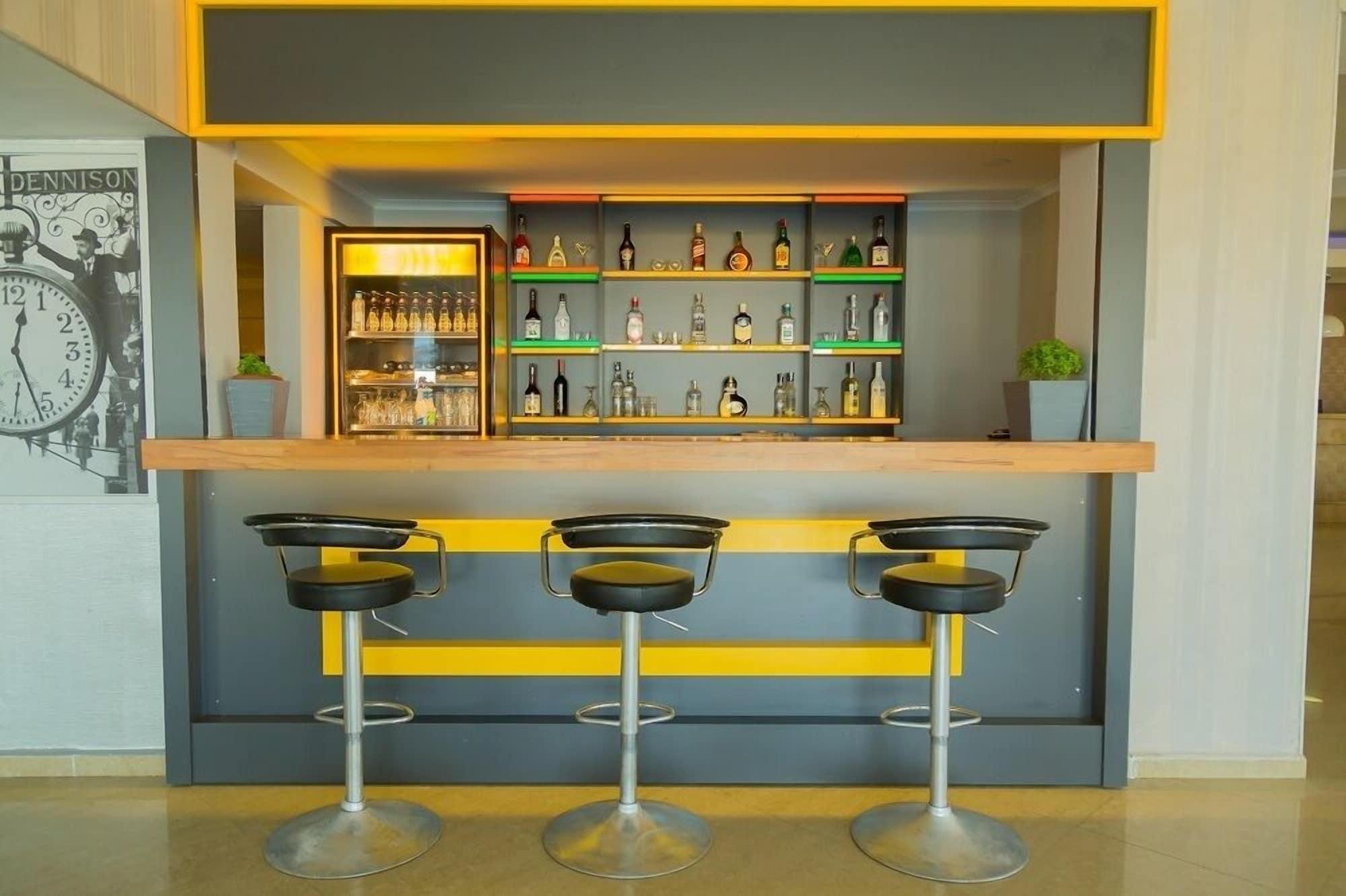 Acem Hotel 33/50
