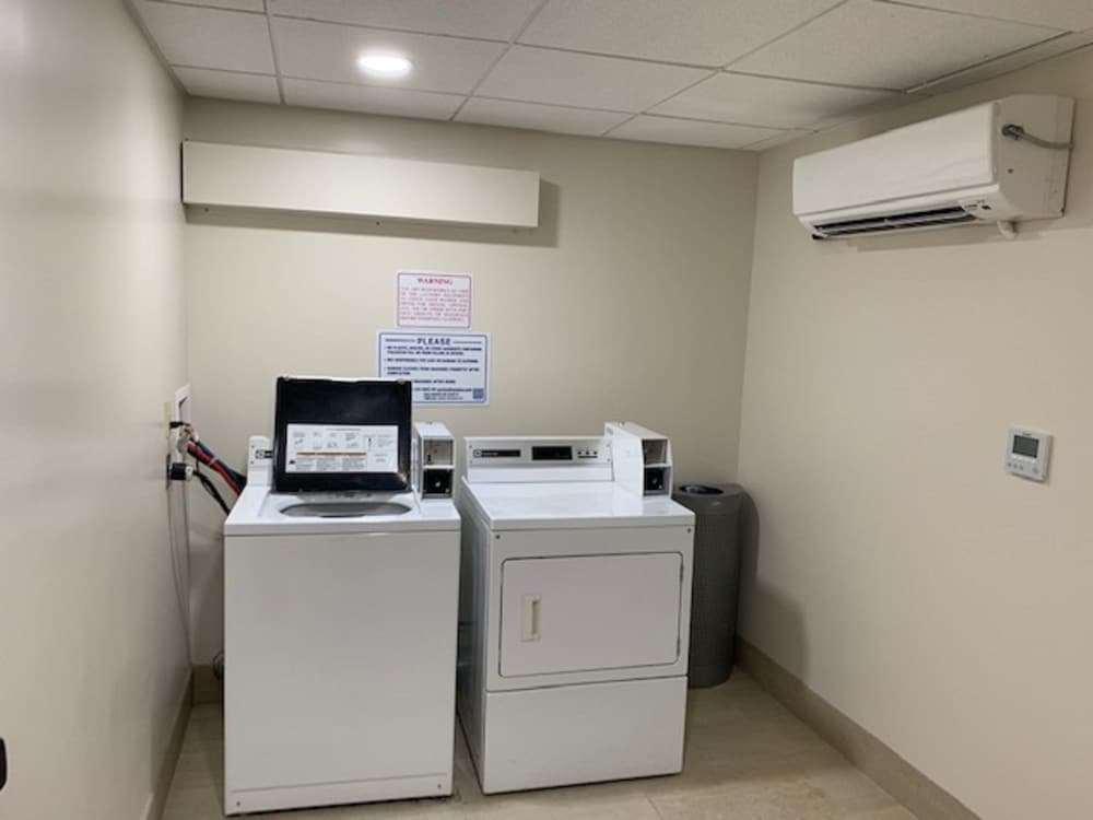 Holiday Inn Express Tampa-Brandon 19/52