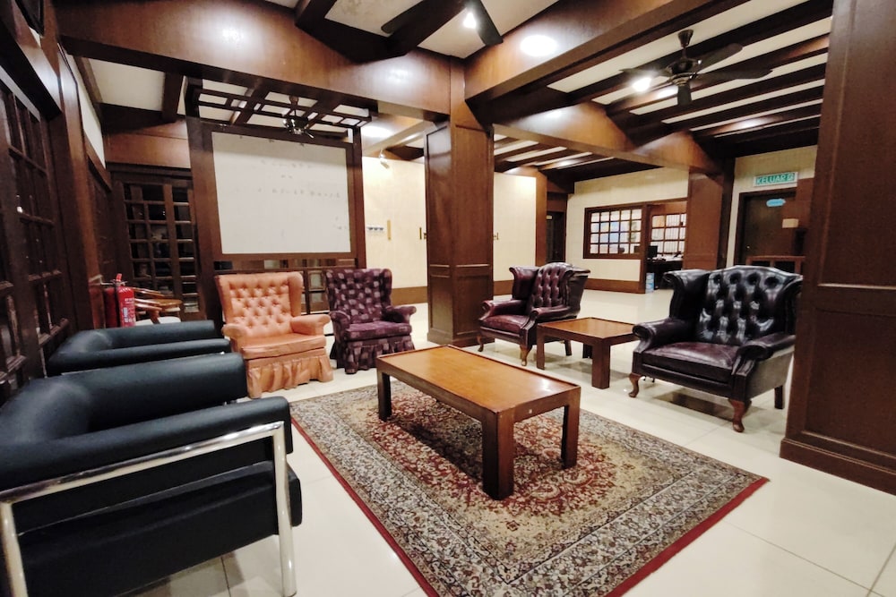 Iris House Hotel 50/65