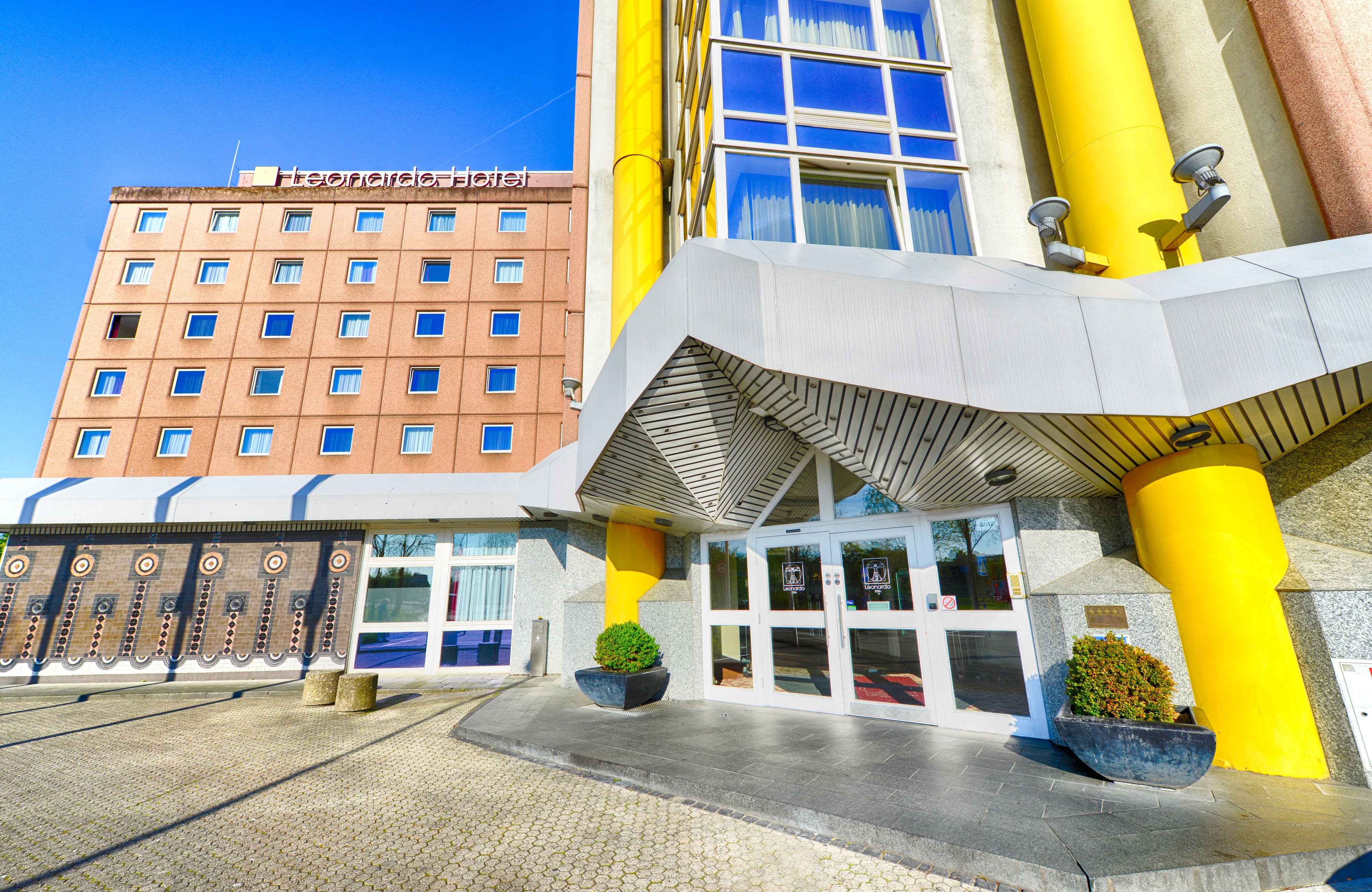 Leonardo Hotel Koln 3/77