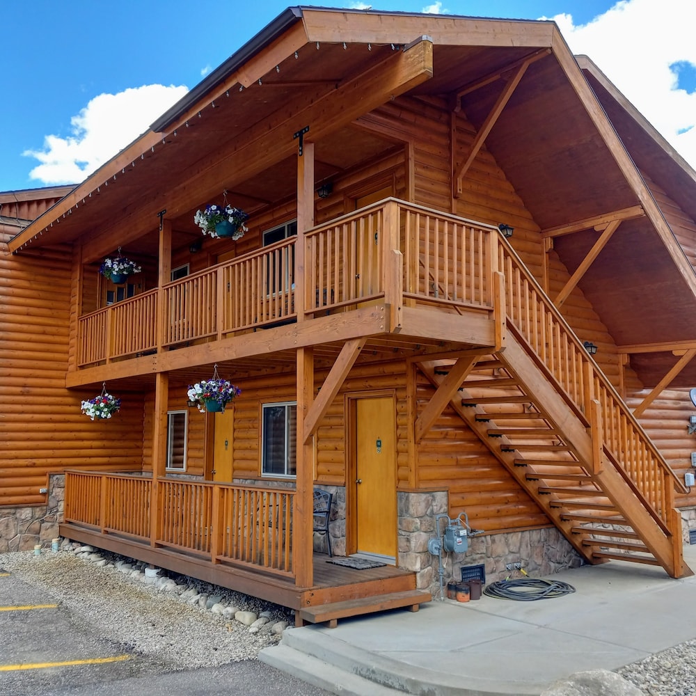 Lone Eagle Lodge 1/66