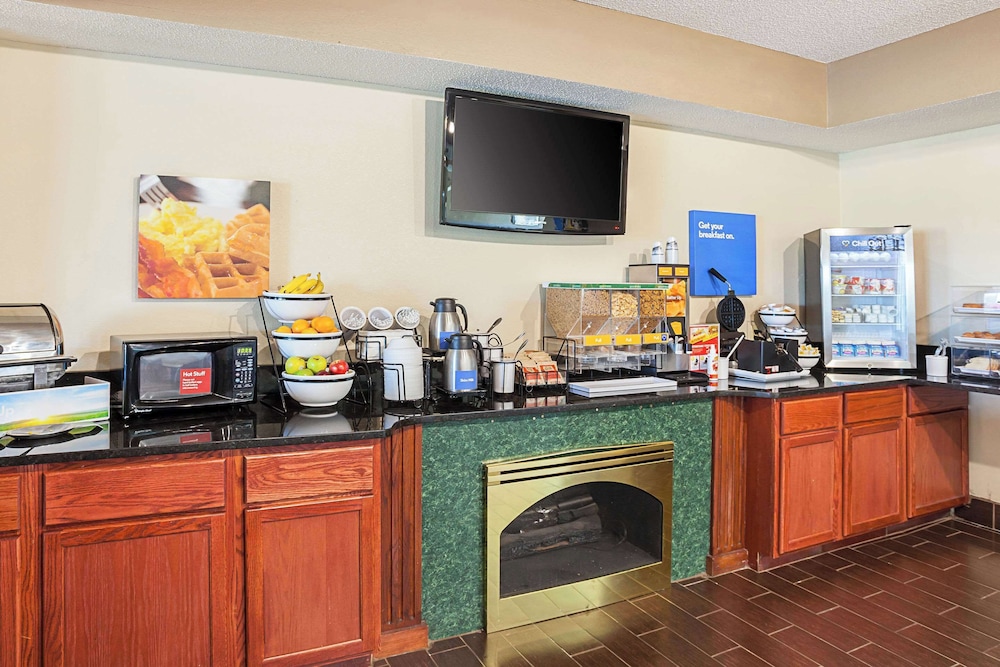 Comfort Inn Lincoln I-80 52/57
