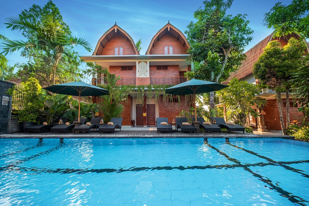 Gunung Merta Bungalows 2/22