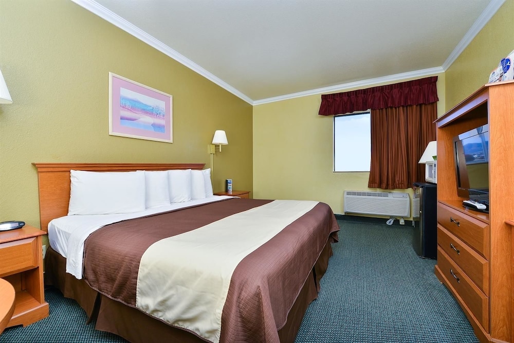 Americas Best Value Inn Prescott Valley 13/39