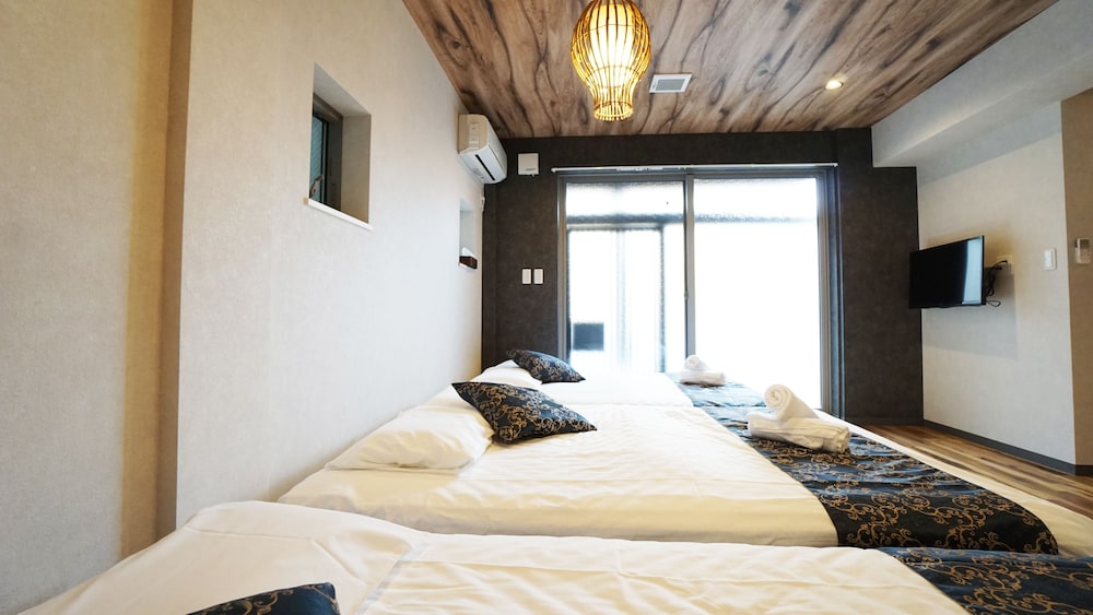 Poly Hostel Osaka 8/60
