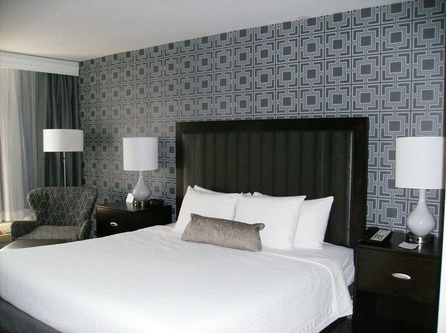 Room, Queen Bed, Accessible