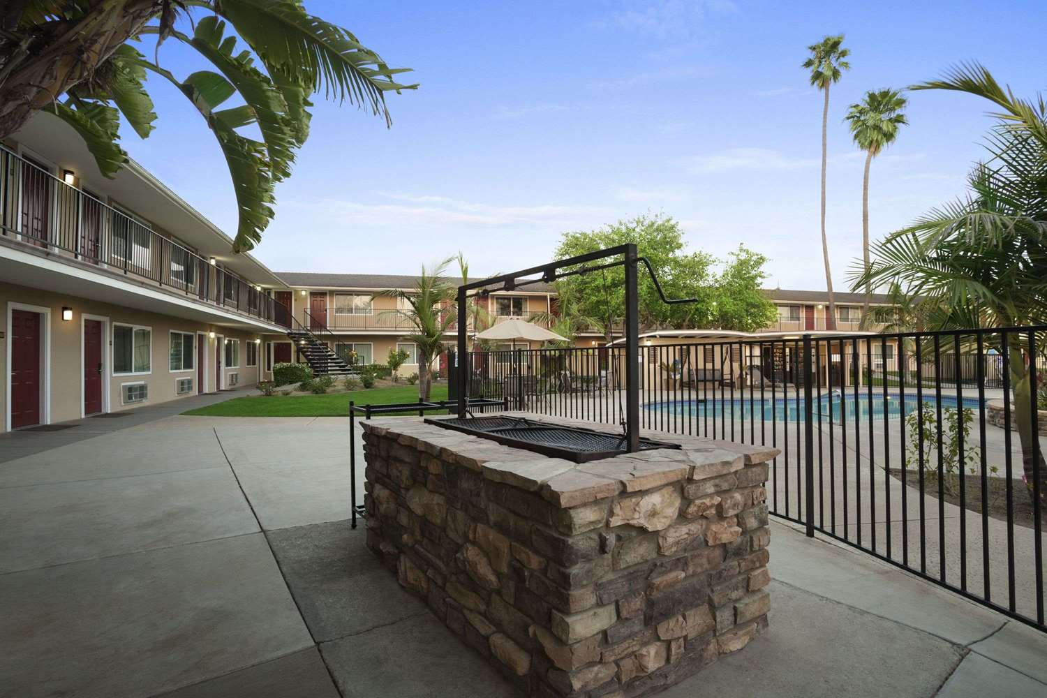 Quality Inn & Suites Santa Maria, CA 20/22