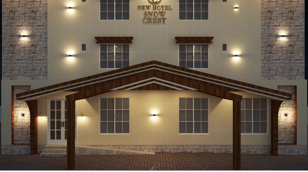 New Hotel Snow Crest 4/50