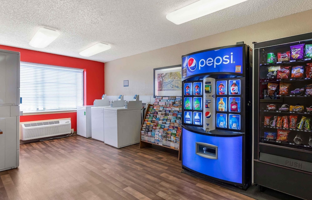 Extended Stay America - Denver - Tech Center South 46/52