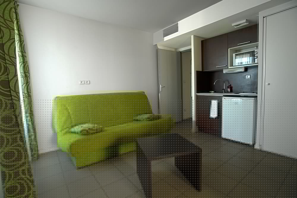 KOSY Aparthotel Campus del Sol Esplanade 40/67