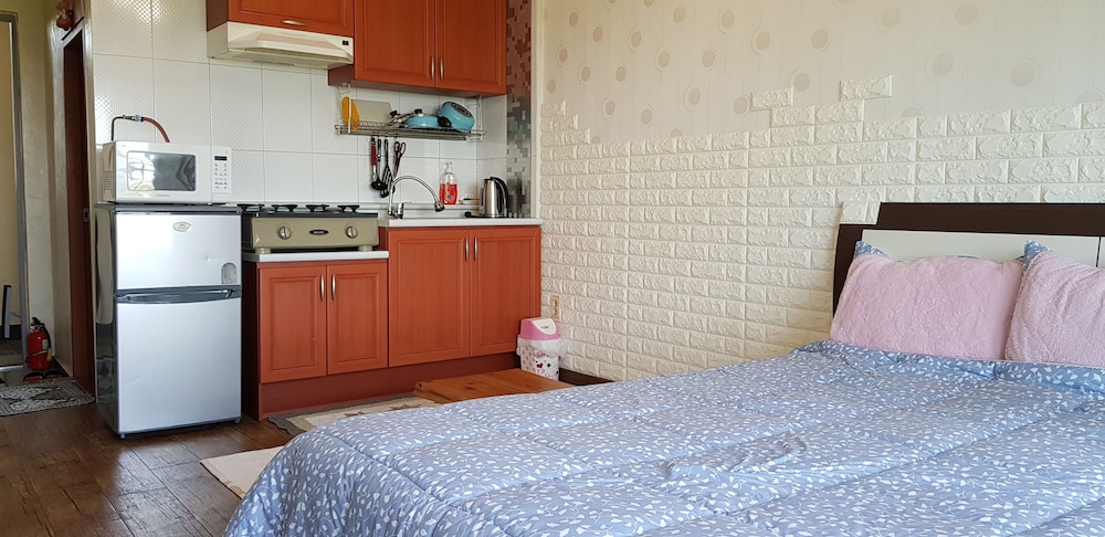 Jun House - Hostel 4/50