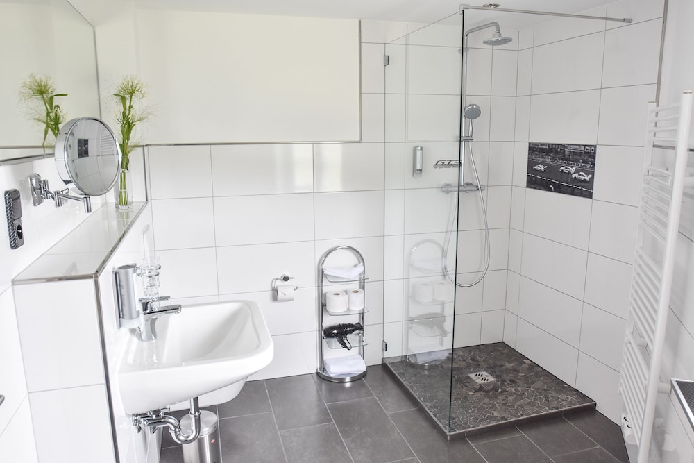 Gt3 Das Sportliche Hotel 40/43
