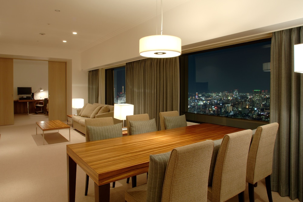Ana Crowne Plaza Kobe 52/72