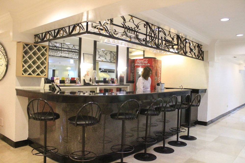 LAS PALMAS HOTEL DE MANILA 36/39