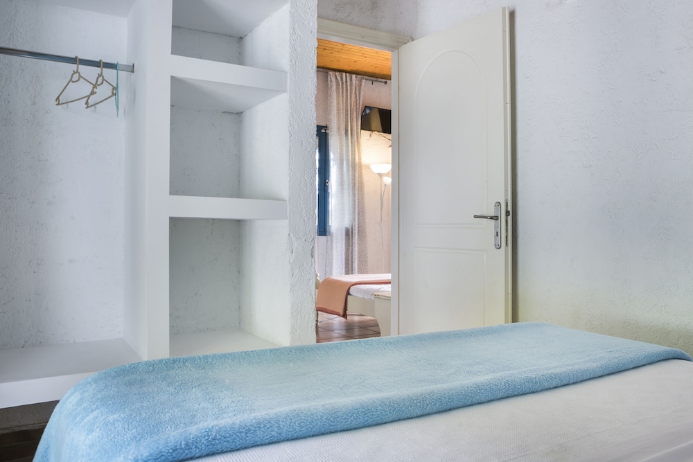 Metaxatos Apartments 15/70