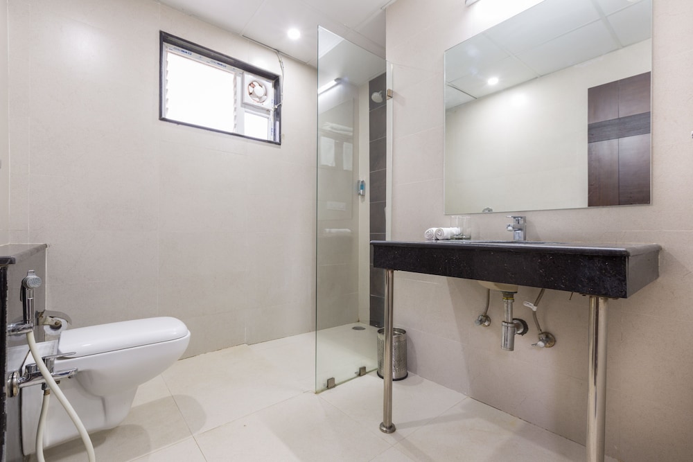 THE SANCTUM SUITES 26/43