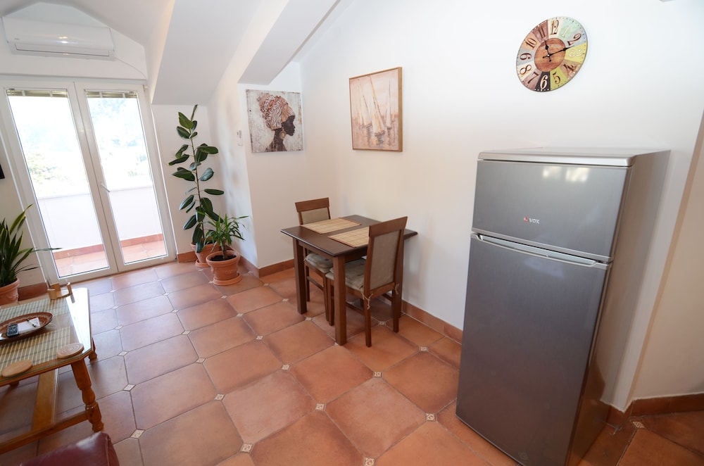 Maritimo Apartments 30/50