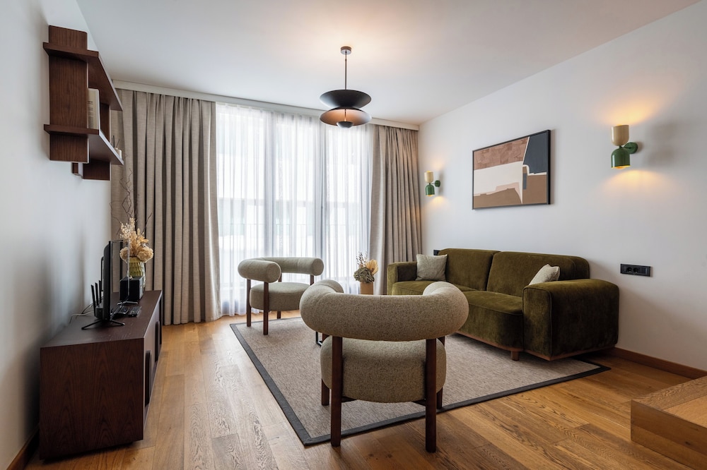 Ando Living Taksim Gumussuyu Townhouse 46/62
