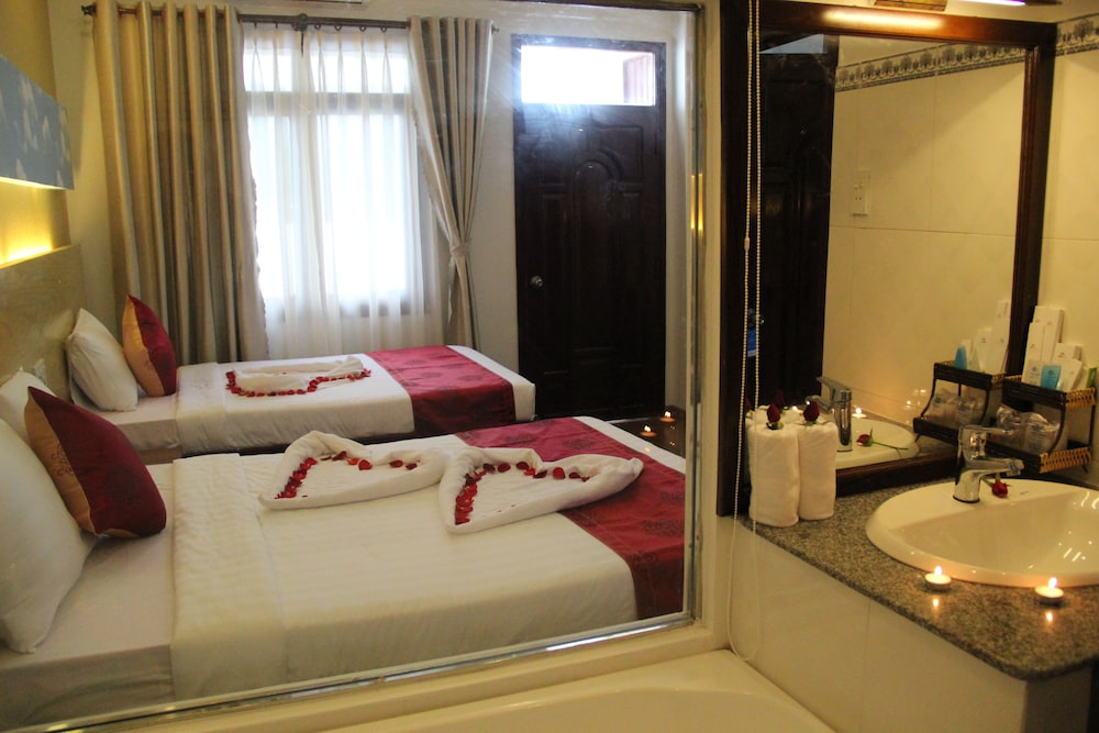 Gm Doc Let Beach Resort Spa 30/65