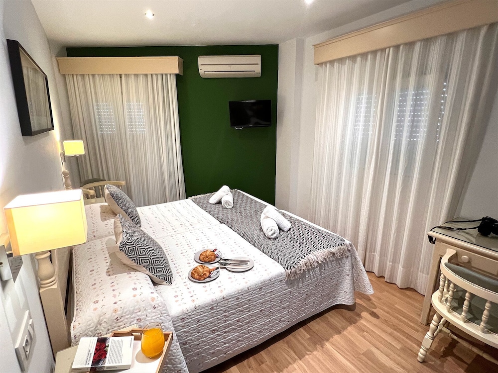 Hostal La Janda 59/66