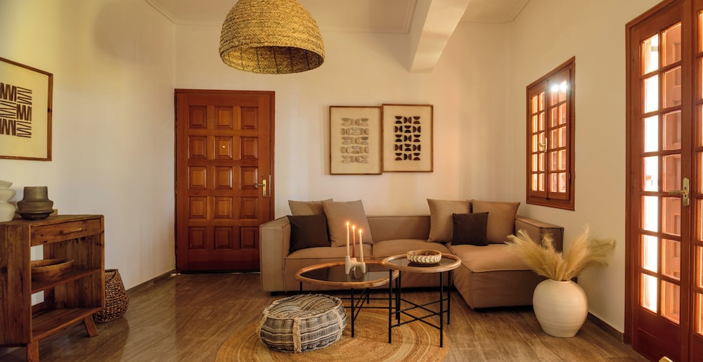Terra Blanca Suites 43/63