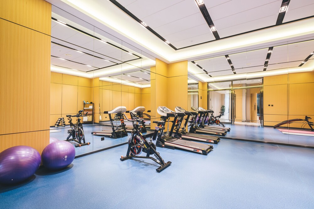Atour Hotel Zhenjiang Nanxu Avenue 21/36