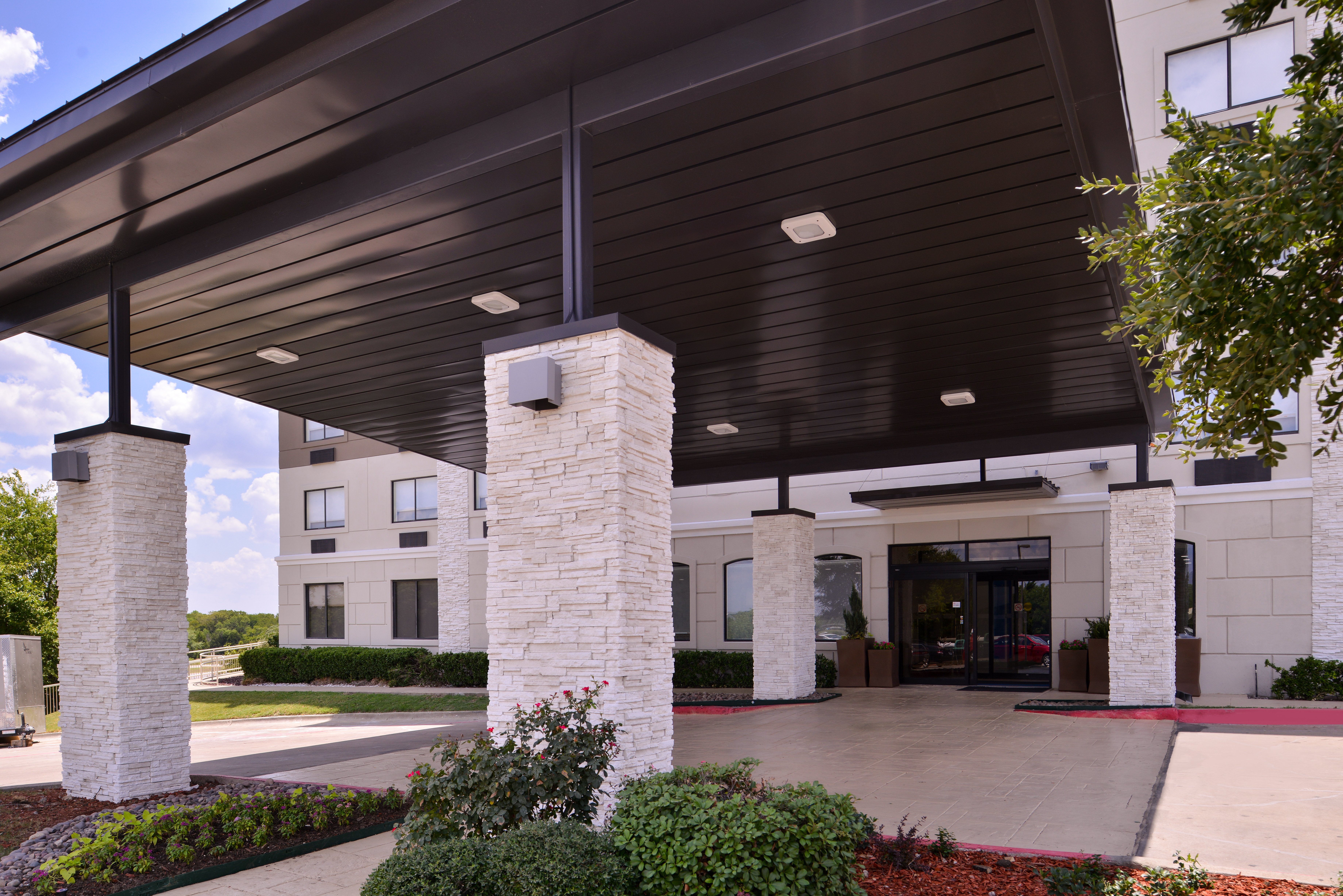 Holiday Inn Express Hotel Suites Mesquite 2/52