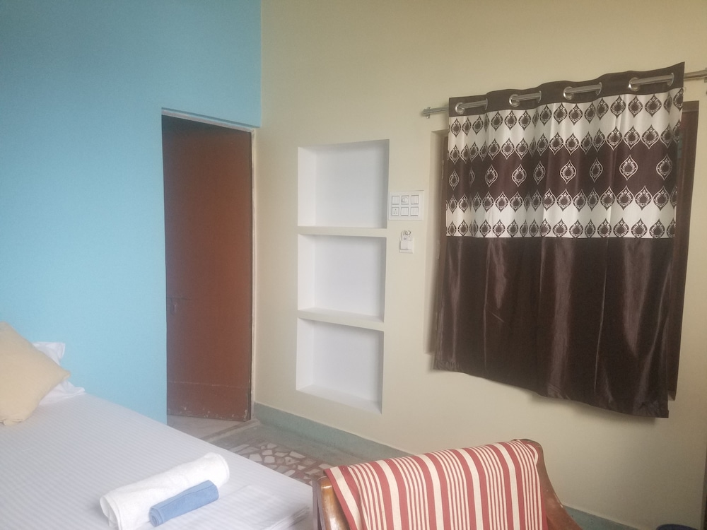 Baba Guest House 28/58