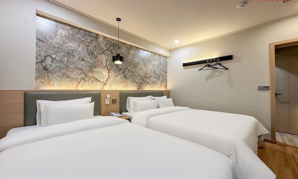Hotel Yeogiuhtte Gwangju Ha Nam 16/50