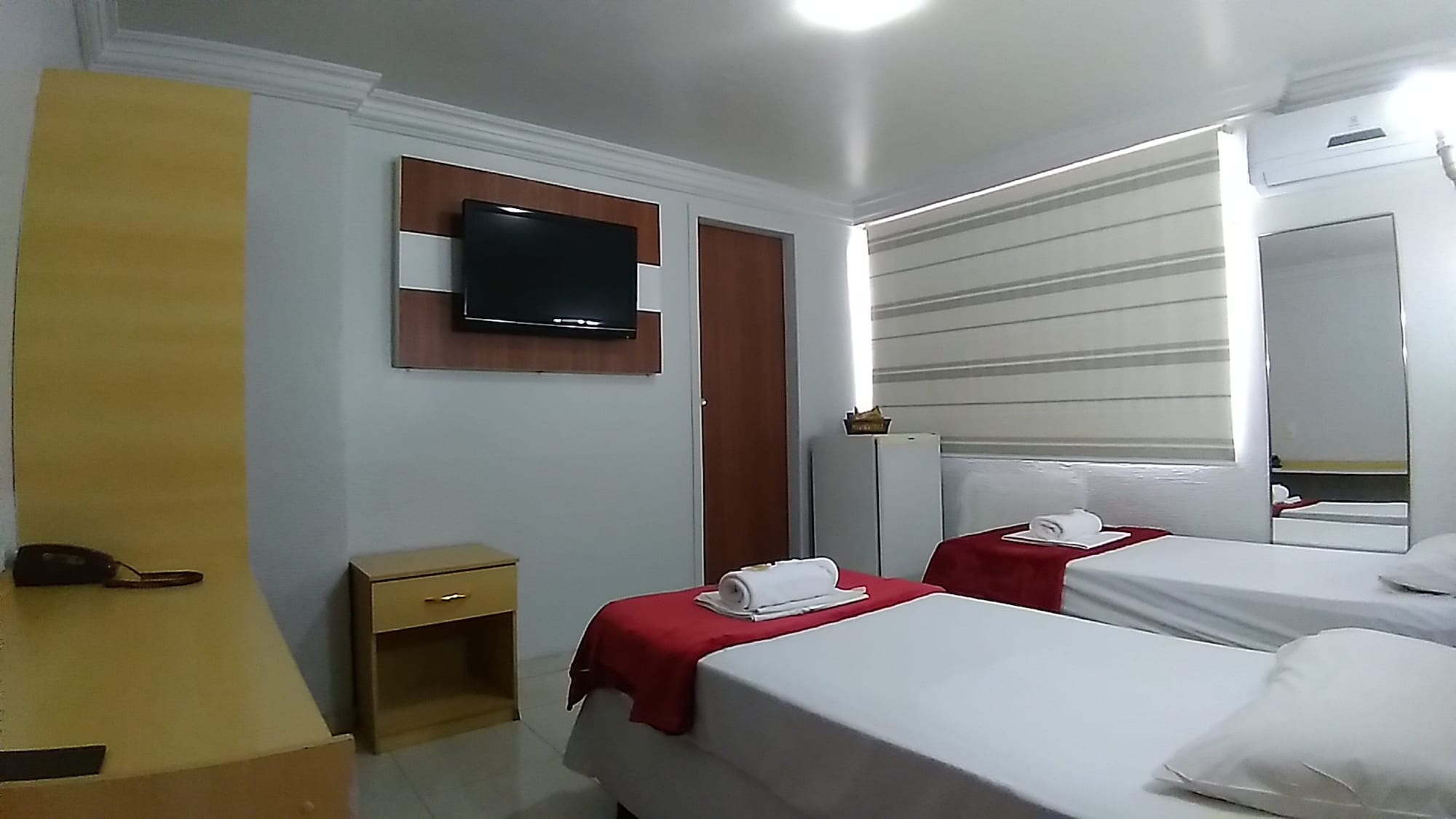 TRADITIONAL, TWIN BEDS